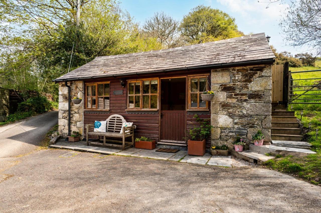 Romantic, Secluded Cottage In Cardinham Woods, Cornwall Buitenkant foto